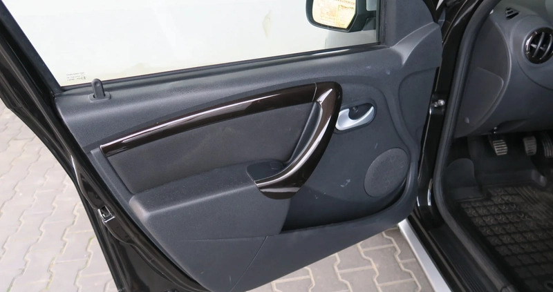Dacia Duster cena 28900 przebieg: 162000, rok produkcji 2011 z Wolbrom małe 172